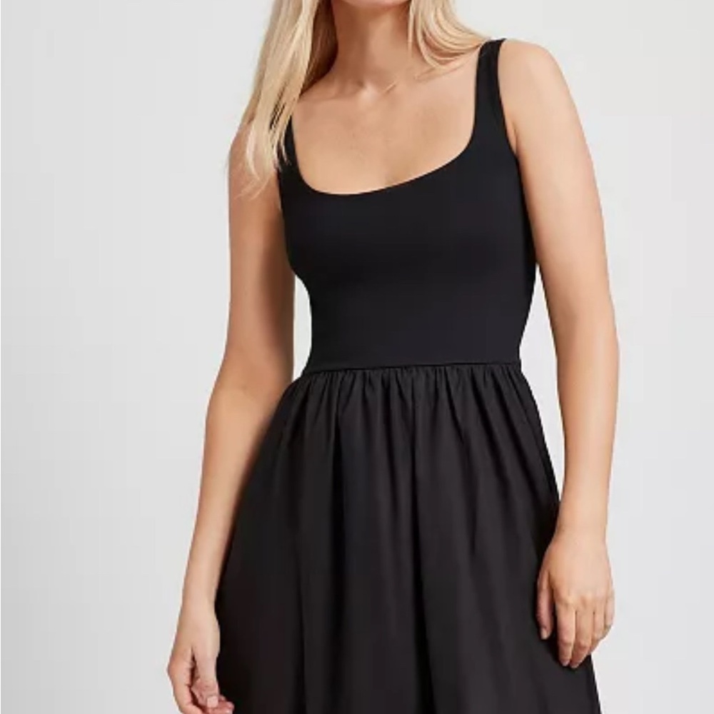 Elegant Black Sleeveless Midi Dress